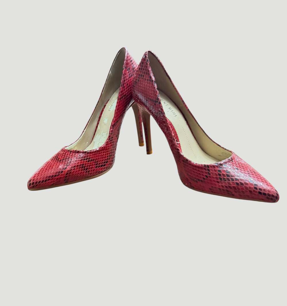 Gianni Bini Larsa Red Snake Print Pointed Toe Stiletto Pumps